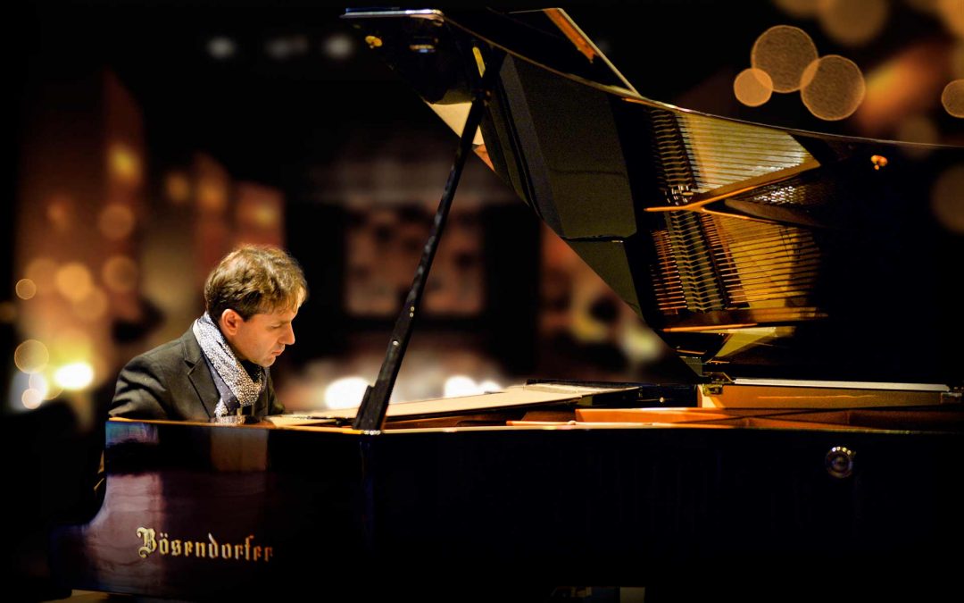 Christopher Hinterhuber – Solo