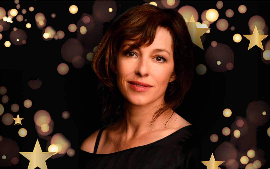 Julia Cencig – „Weihnachten heiter bis wolkig“